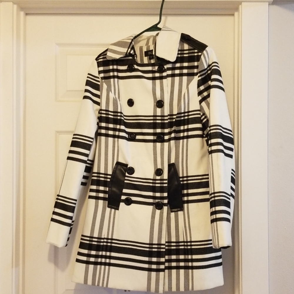 Pea coat - Picture 2 of 3